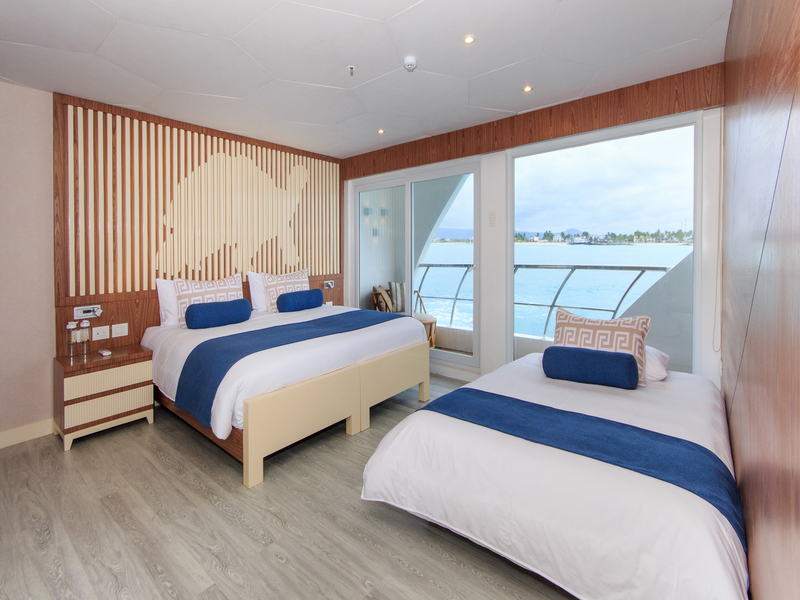 elite-cruise-cabnin-two-beds-view