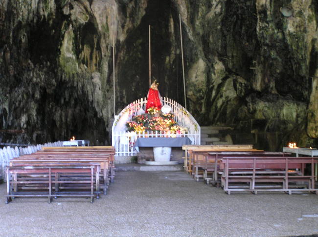 Gruta de la Paz