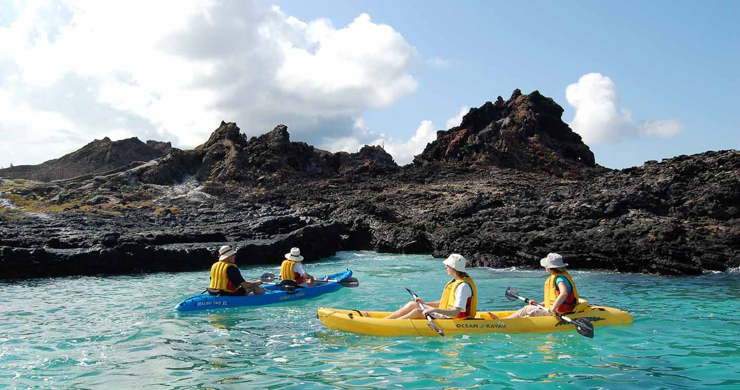 kayaking in galapagos islands