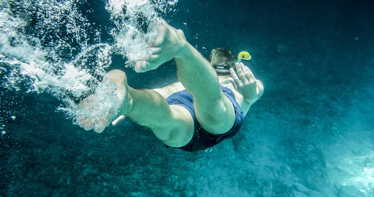 snorkel in galapagos islands
